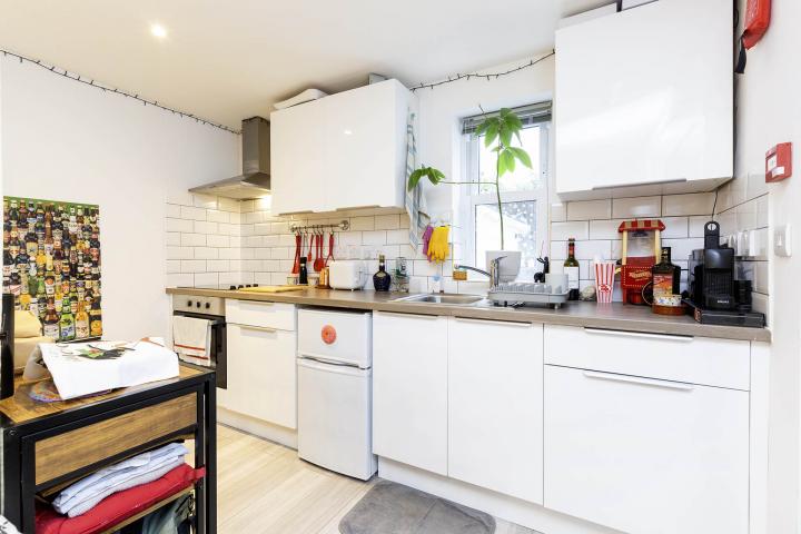 Council tax included Kilburn Lane, Queens Park